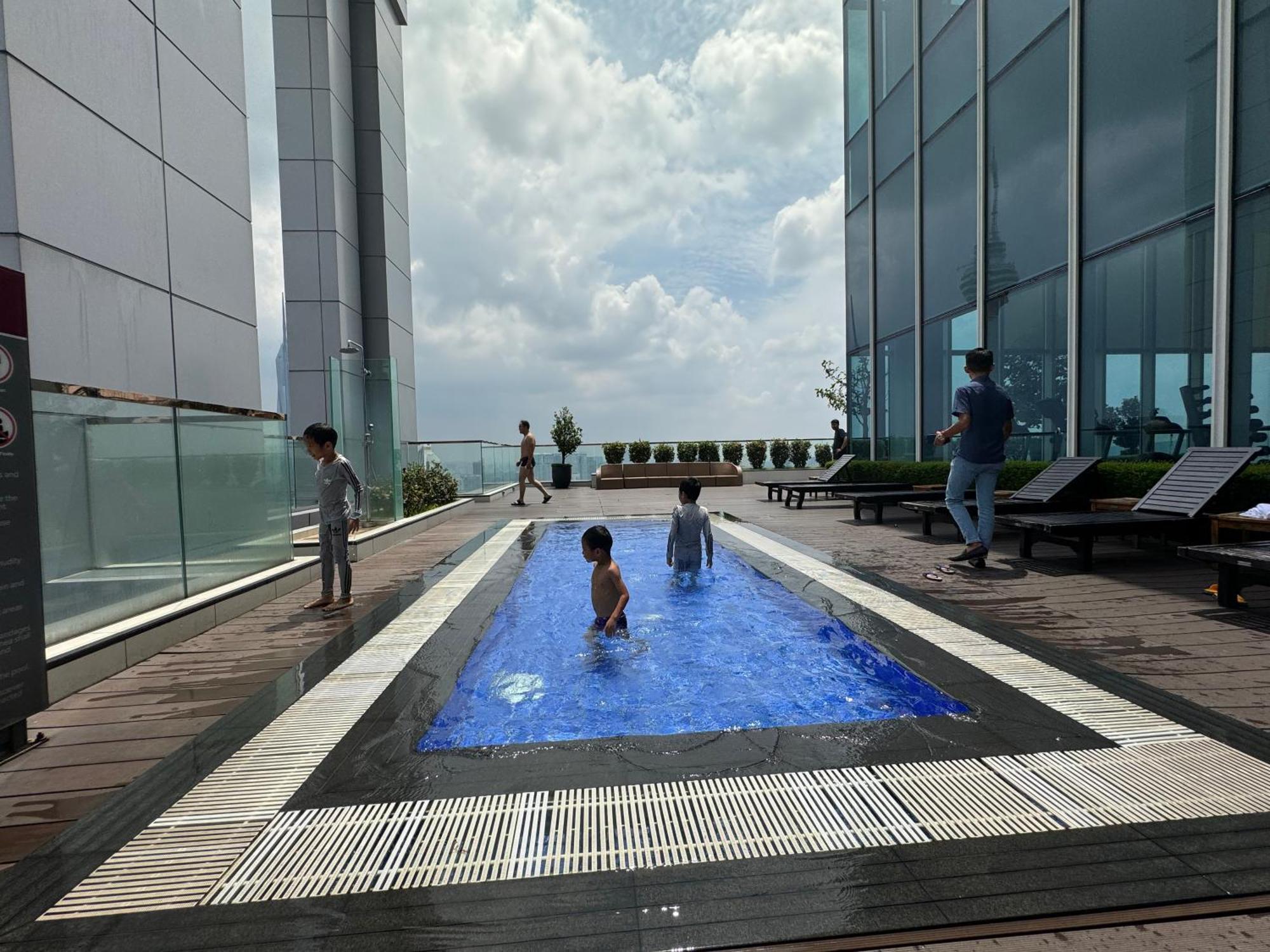 The Platinum Klcc By Home Stay クアラルンプール エクステリア 写真